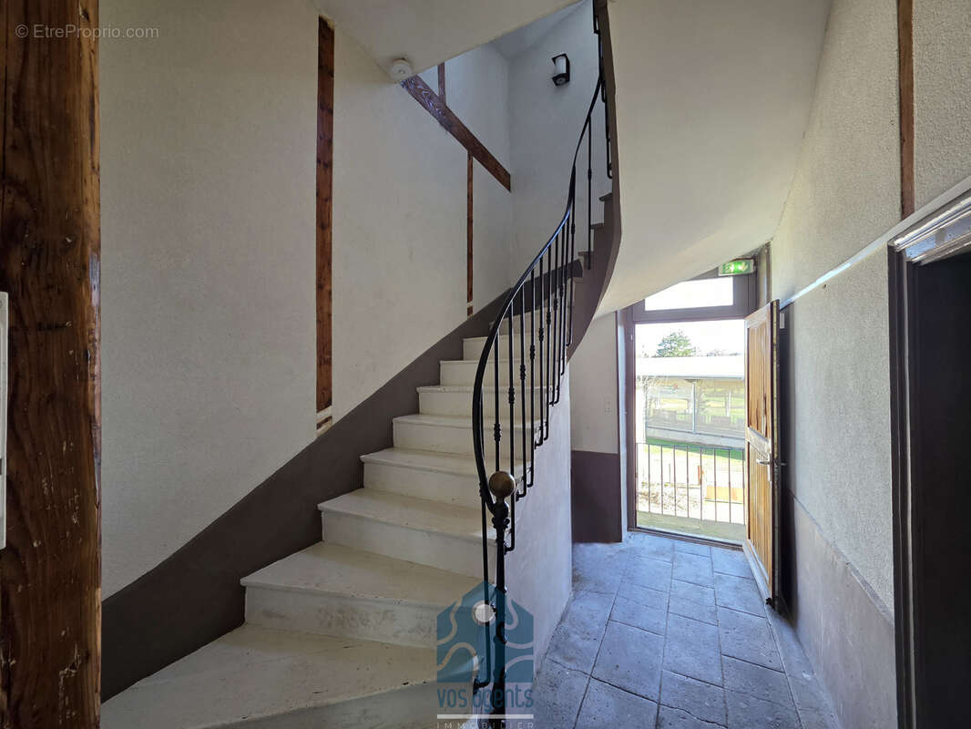 Appartement à SAINT-ELOY-LES-MINES