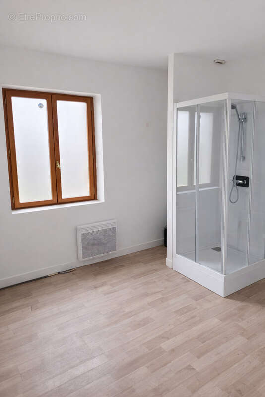 Appartement à GRENAY