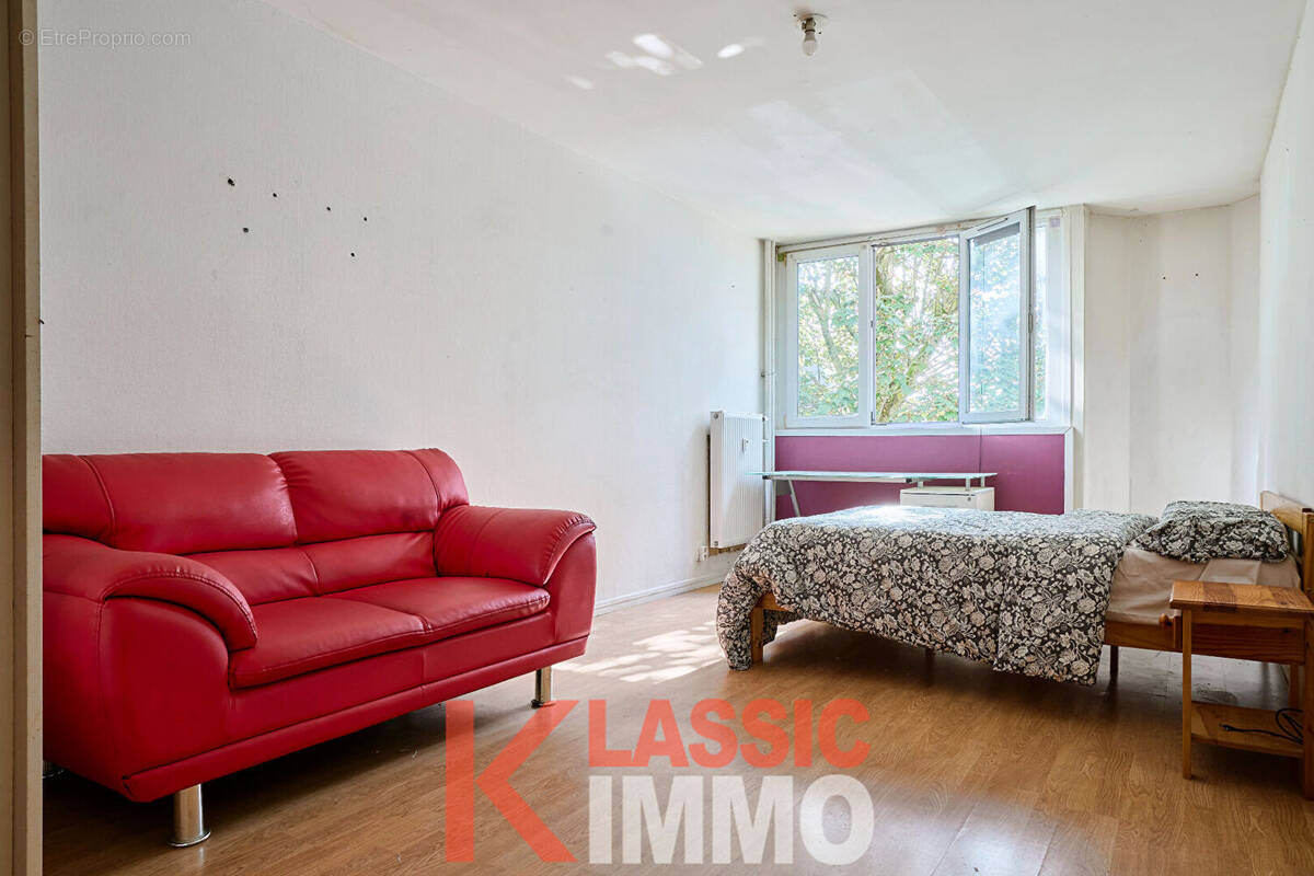 Appartement à MONS-EN-BAROEUL