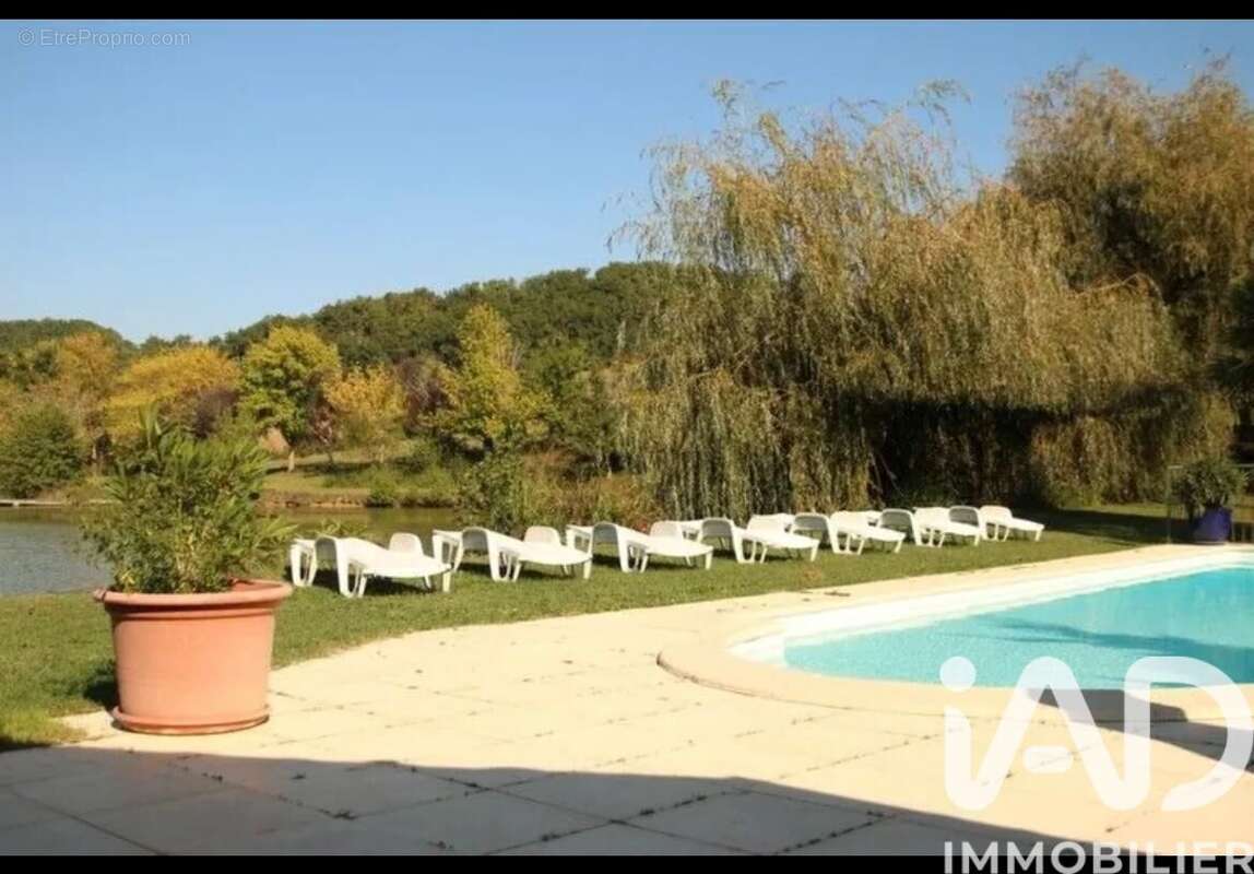 Maison 323 m² à Cauzac  - photo 4