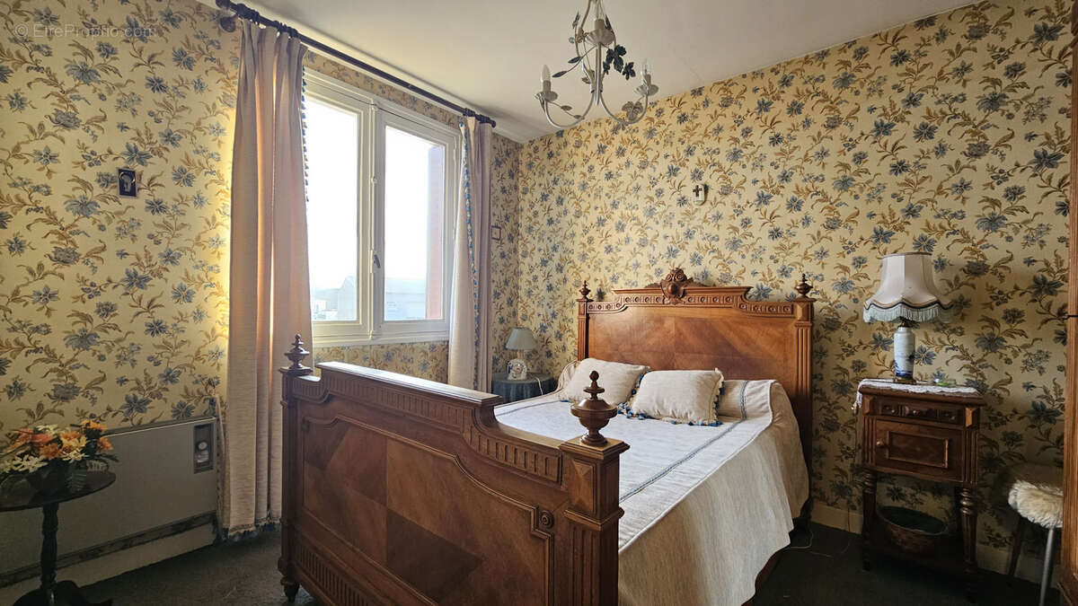 Maison à SAINT-PAUL-DES-LANDES