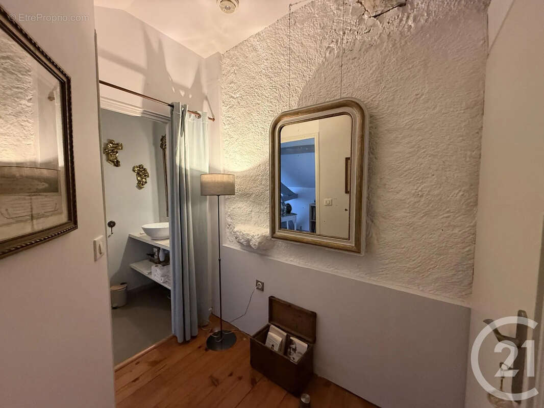 Maison 285 m² à Orthez  - photo 12