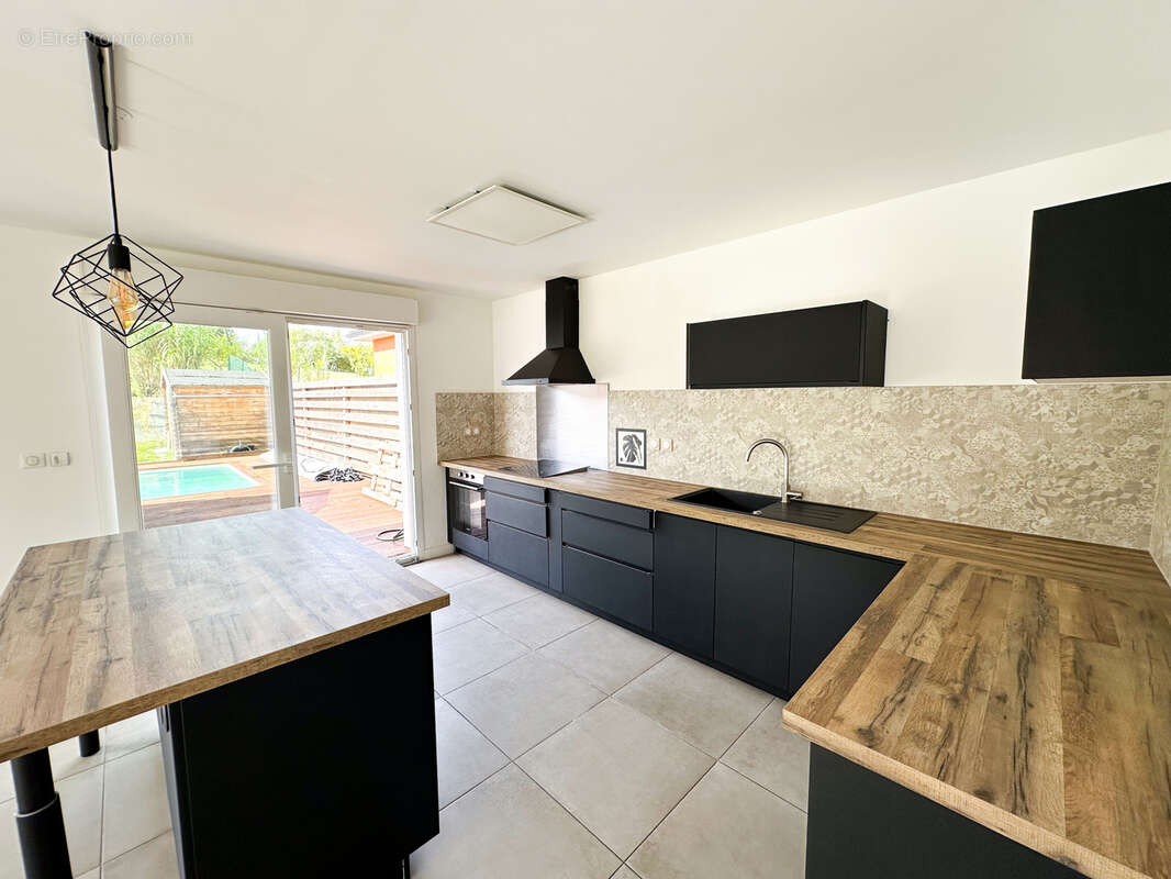 Maison à BON-ENCONTRE