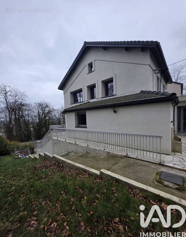 Photo 1 - Maison à CREGY-LES-MEAUX