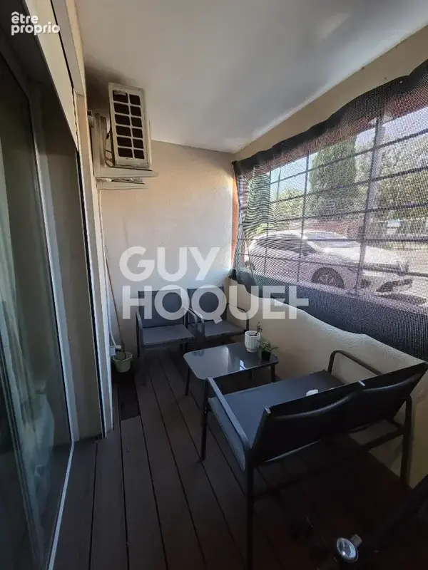 Appartement Marseille T1 de 34 m² avec terrasse de 8 m², ascenseur et climatisation. - photo 2