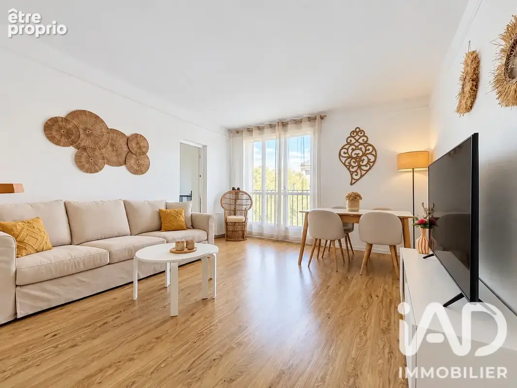Photo 1 - Appartement à TAVERNY