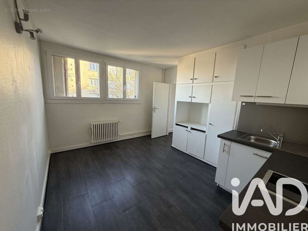 Photo 2 - Appartement à EPINAY-SUR-ORGE