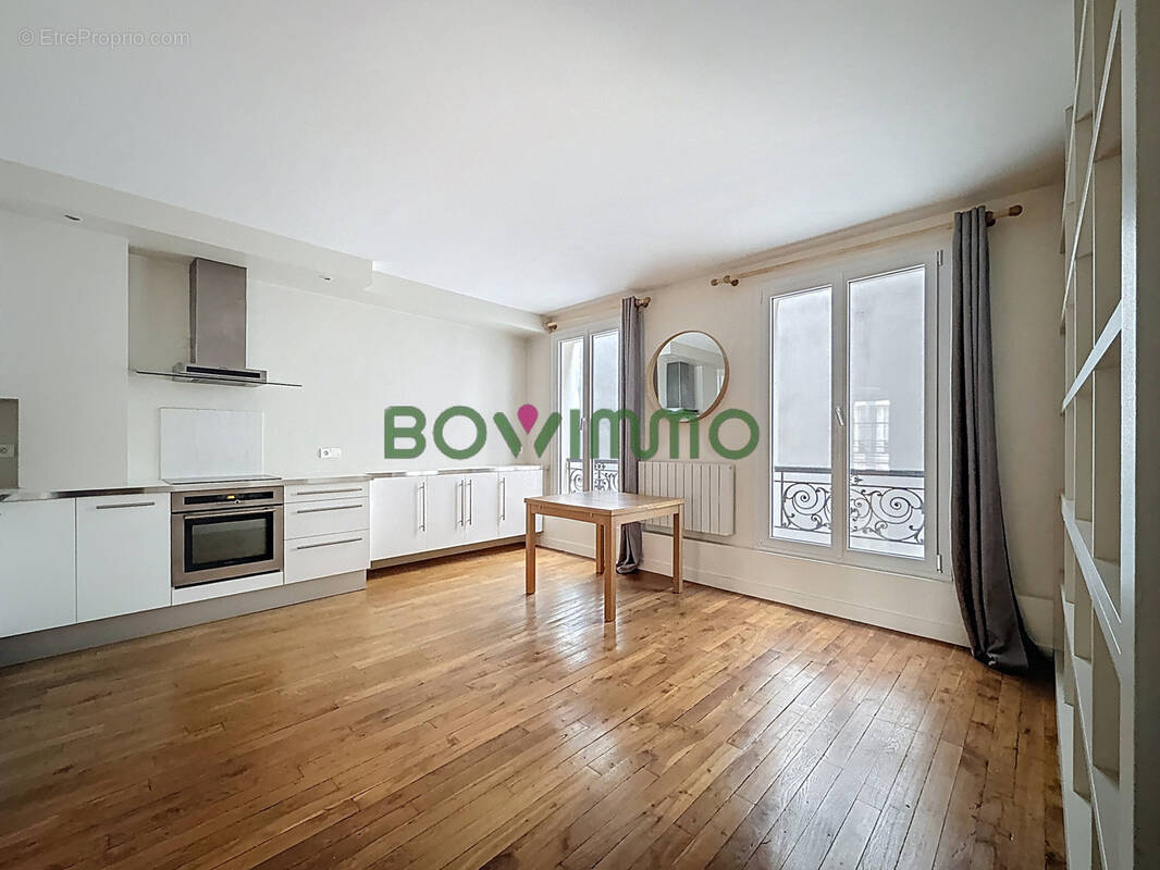 Appartement à PARIS-11E