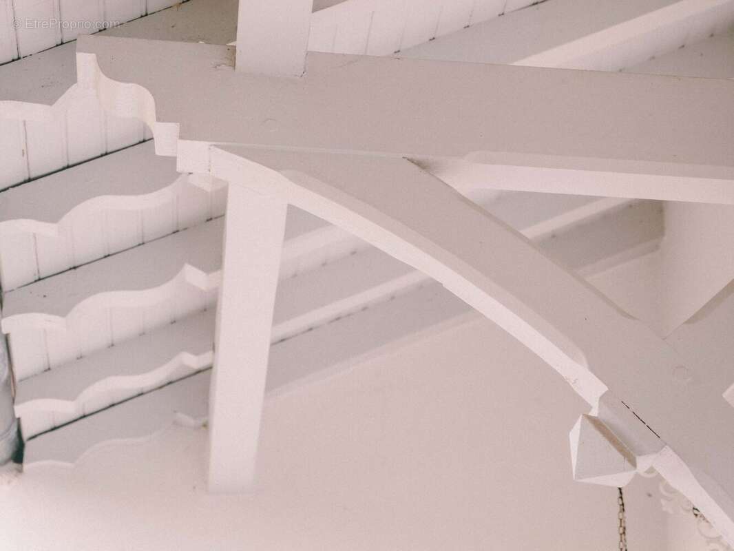 détails architecturaux  - Maison à SAINT-PAUL-LES-DAX