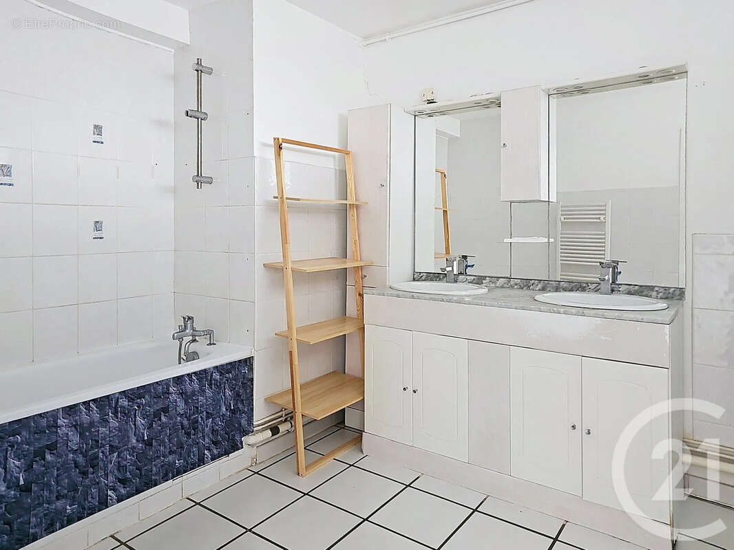 Appartement 79 m² à Provins  - photo 8