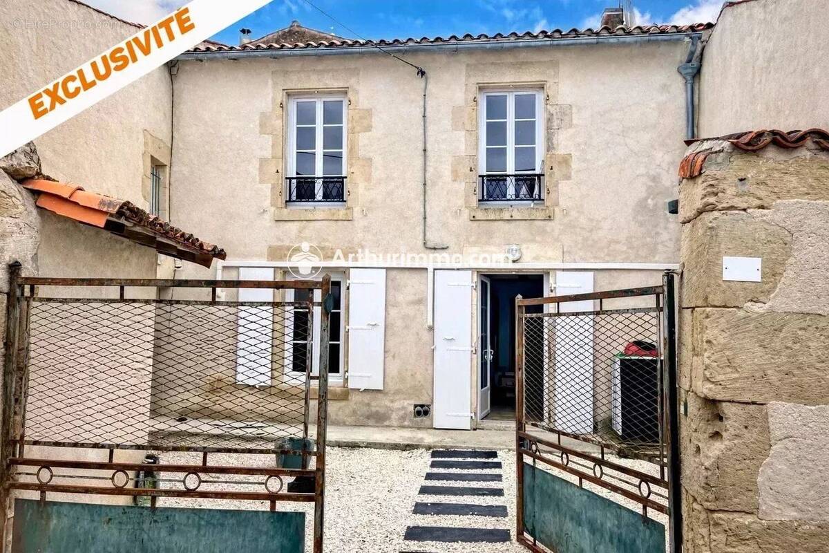 Maison à AULNAY
