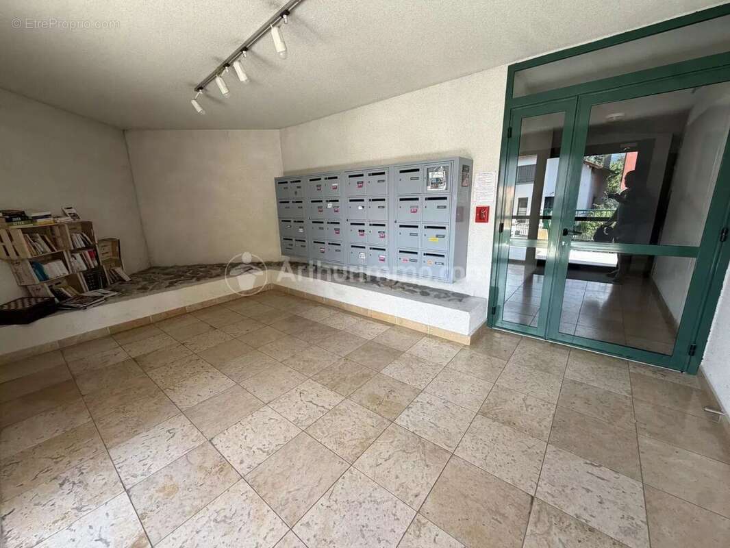 Vente Appartement Clermont-ferrand(63100) 92 000ï¿œ - photo 3