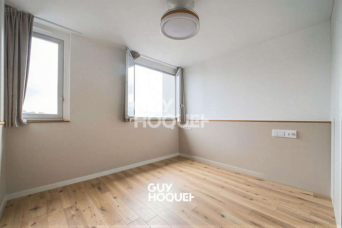 Appartement à PARIS-19E