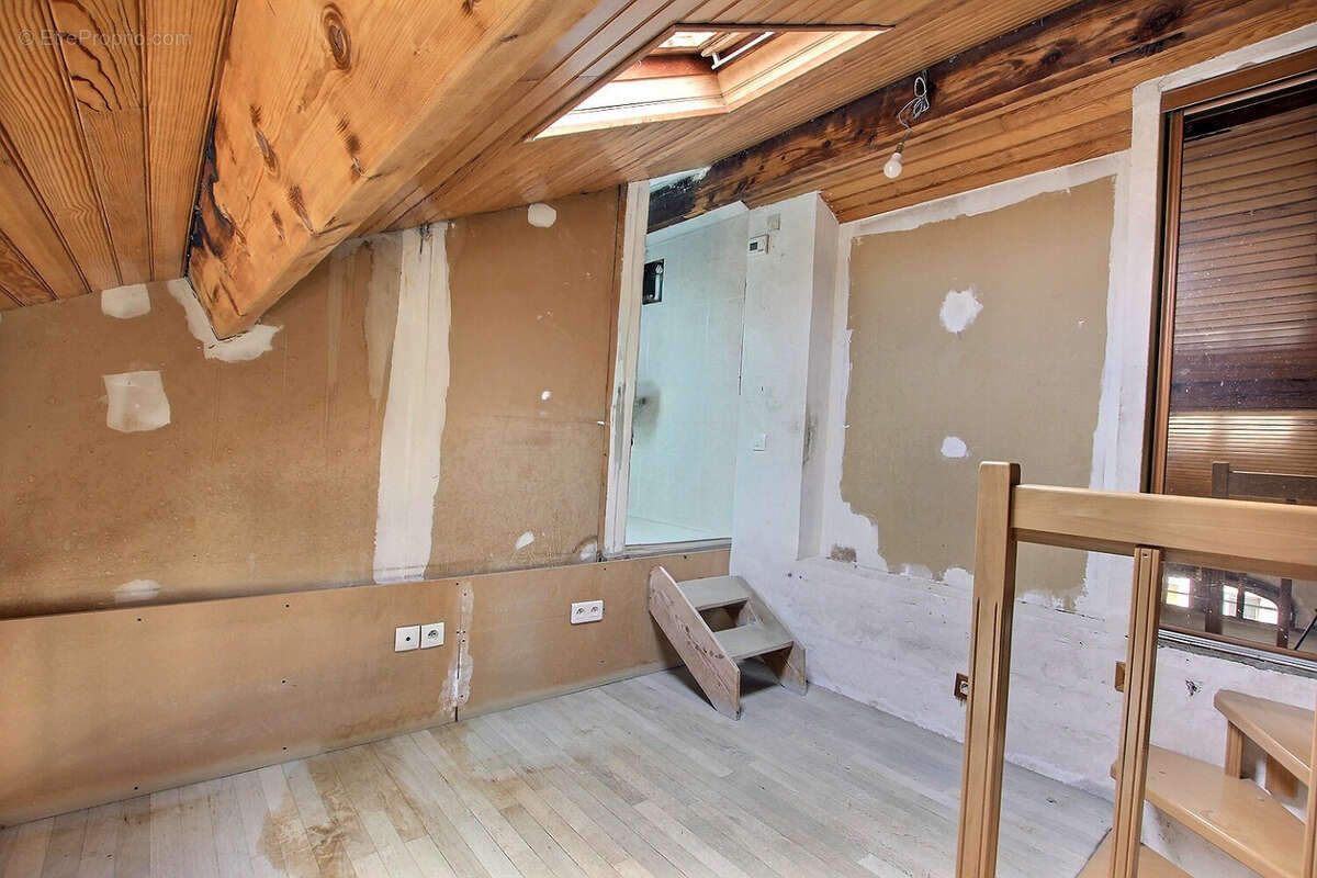 Appartement EGLISE DE PANTIN 2 pièce(s) 32 m2 - photo 5