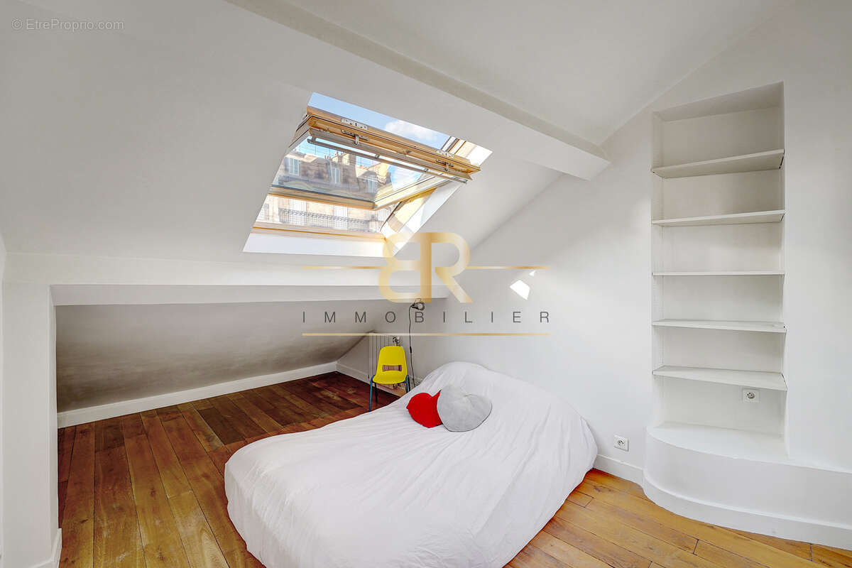Appartement à PARIS-5E
