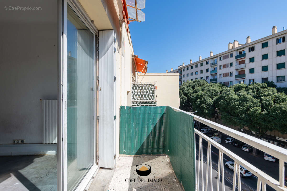 Appartement à MARSEILLE-8E