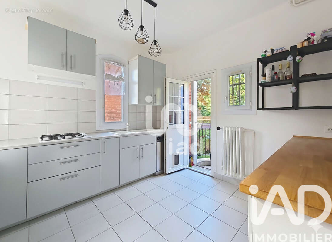 Photo 5 - Maison à SURESNES