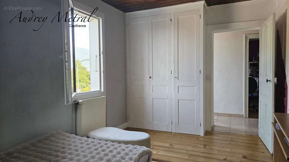 Appartement T4 d'env. 98m2 habitable à vendre à Serrières-en-Chautagne - photo 10
