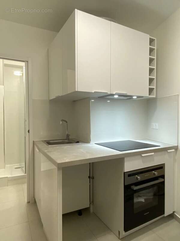 Appartement à PARIS-10E