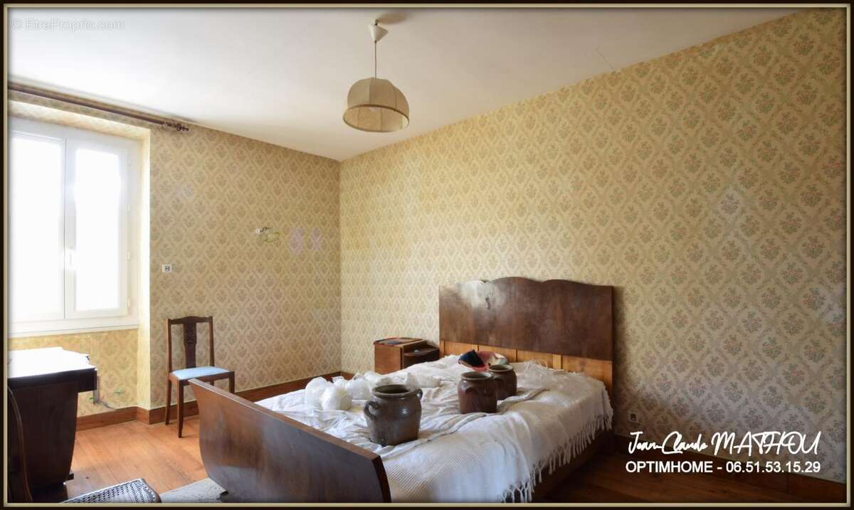 Maison de village T7 de 156 m² – 4 chambres, terrasse de 50 m² et garage - photo 5