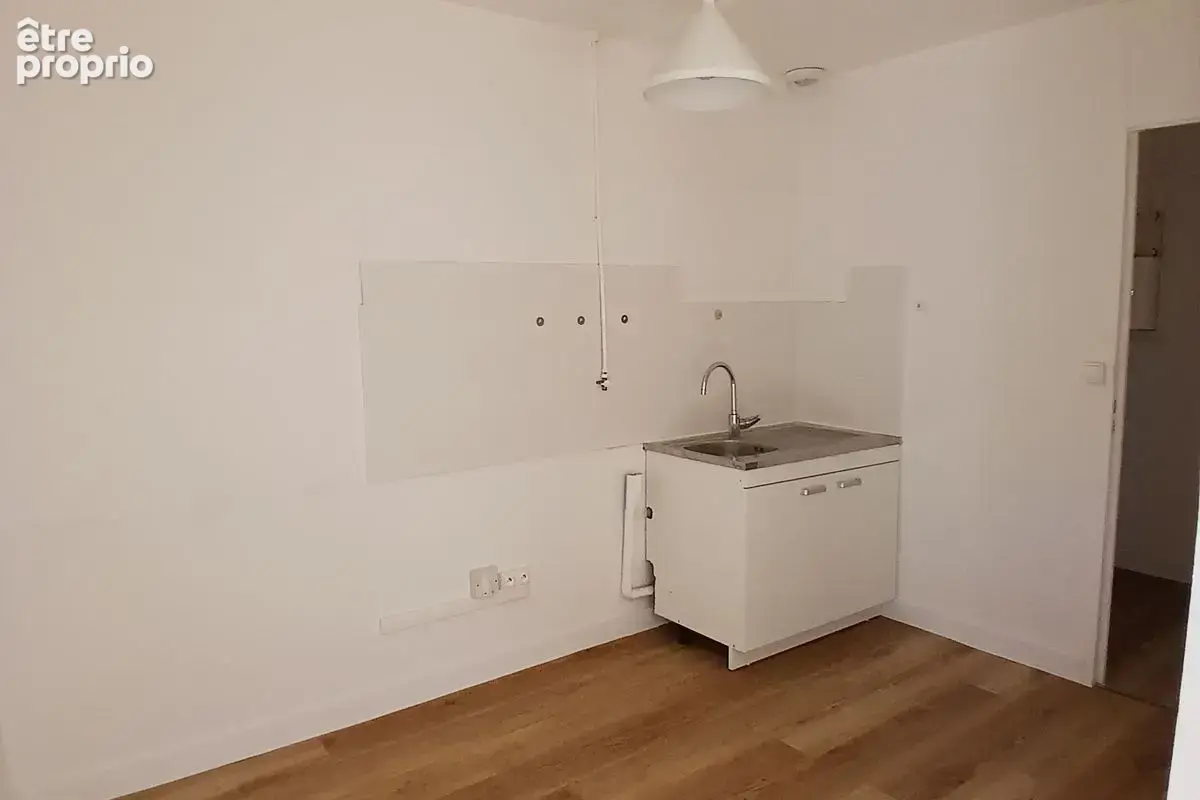 E3032b038l spacieux t3 avec terrasse en 3 eme etage sans ascenseur - photo 3