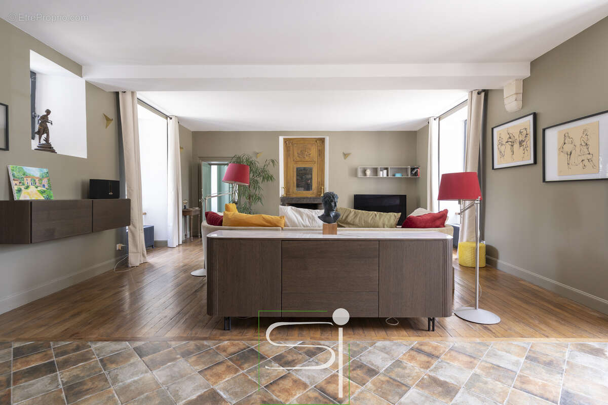 Maison à LIGUGE