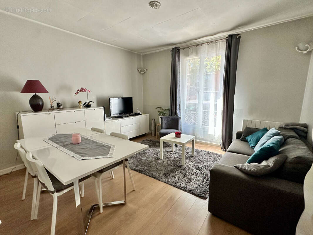 Maison à MONTREUIL