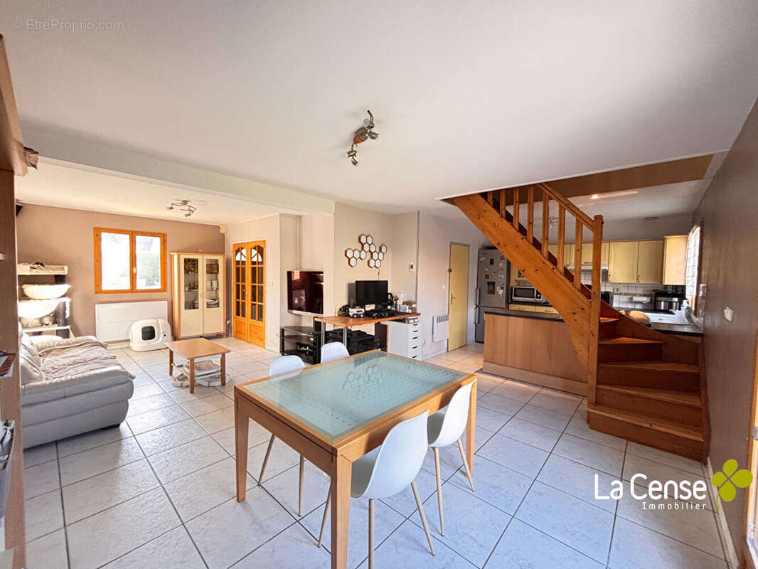 Maison à LYS-LEZ-LANNOY