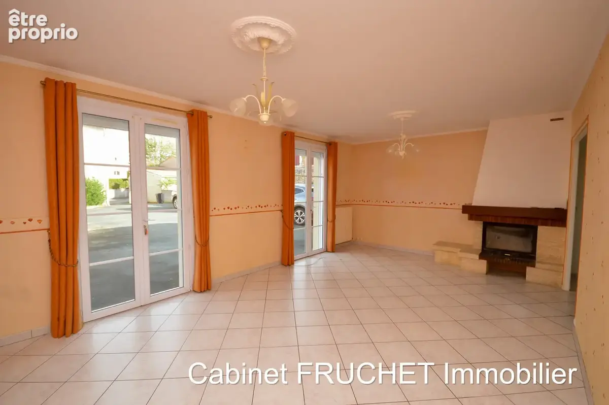 Axe CHANTONNAY - LES ESSARTS - Ensemble de deux maisons d'habitation indépendantes - photo 3