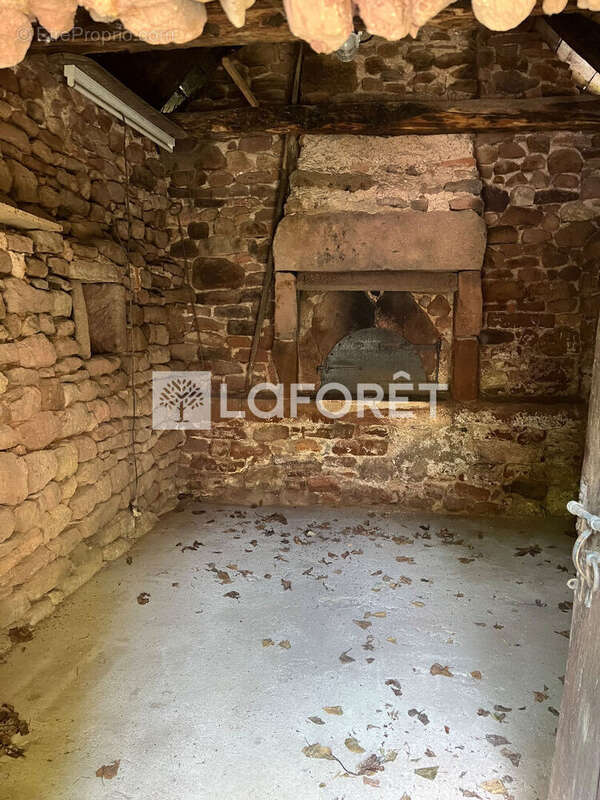 Maison à SAINT-CHRISTOPHE-VALLON