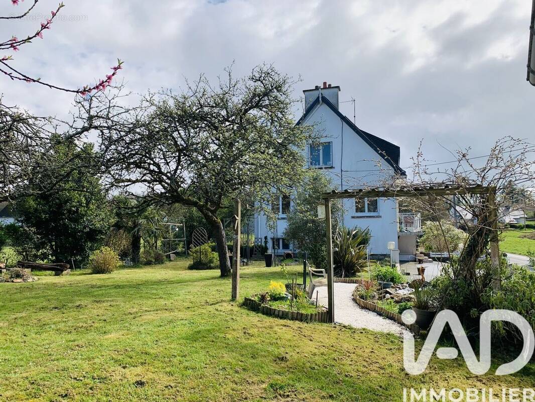 Photo 1 - Maison à TREMEVEN