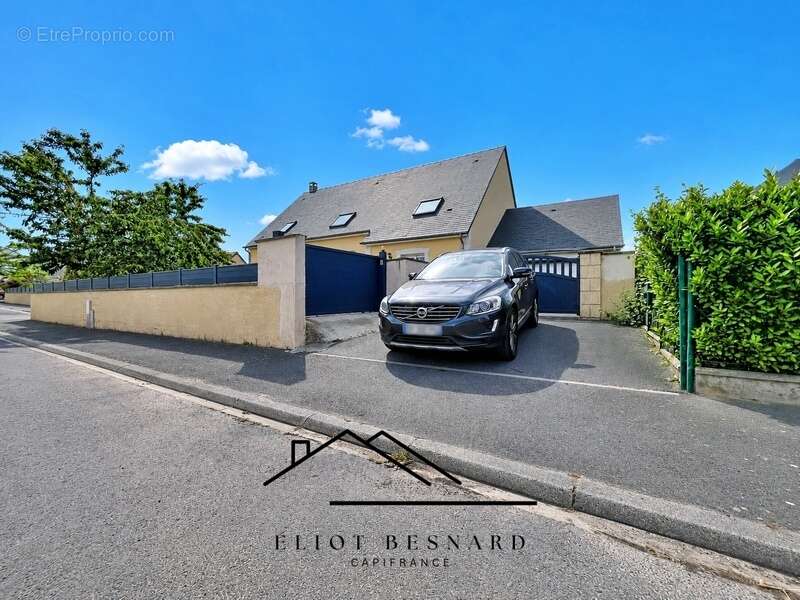 SITUÉE À CAGNY, belle maison familiale 200 m2, 6 chambres avec vie de plain-pied, au calme écoles et commerces à proximité - photo 15