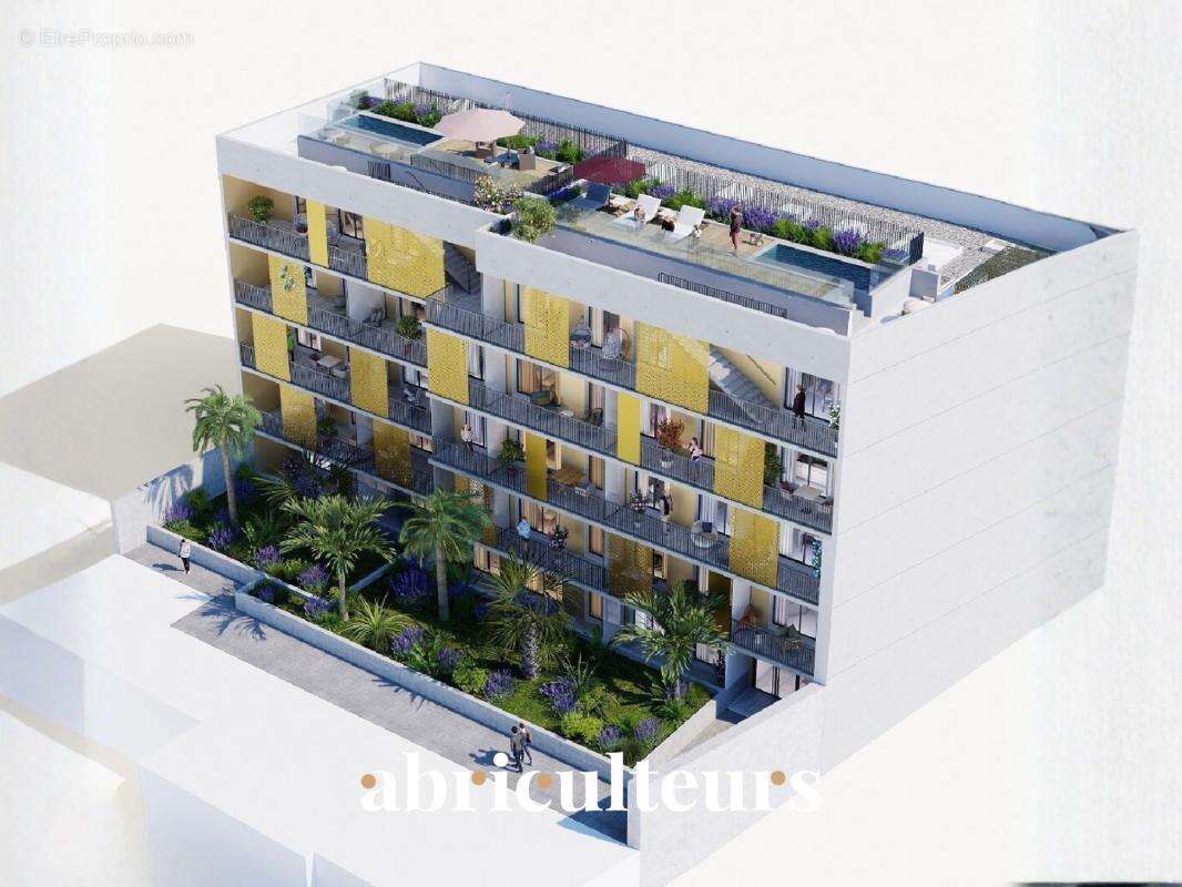 Appartement de standing avec un balcon intimiste en vente à Roquebrune-Cap-Martin (06190) - photo 2