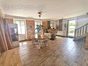 Maison à NOIRETABLE