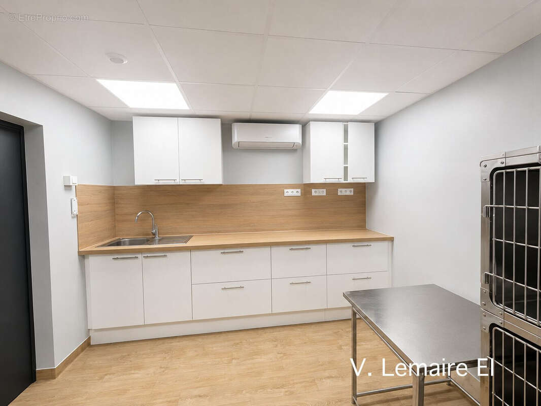 Usage mixte - Appartement à NOISY-LE-GRAND