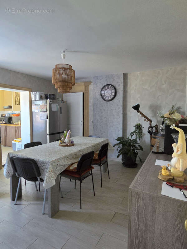 Maison à AULNOYE-AYMERIES