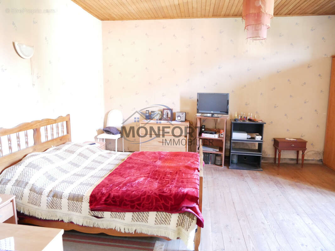 Maison en pierre avec dépendances et terrain de 3 000 m2   à 5 min de Marmande - photo 7