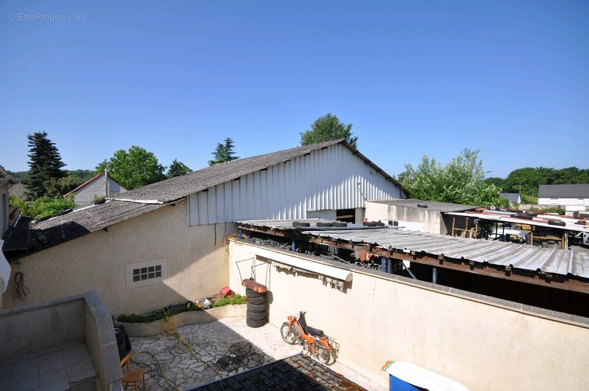 Commerce à BOISSY-SOUS-SAINT-YON