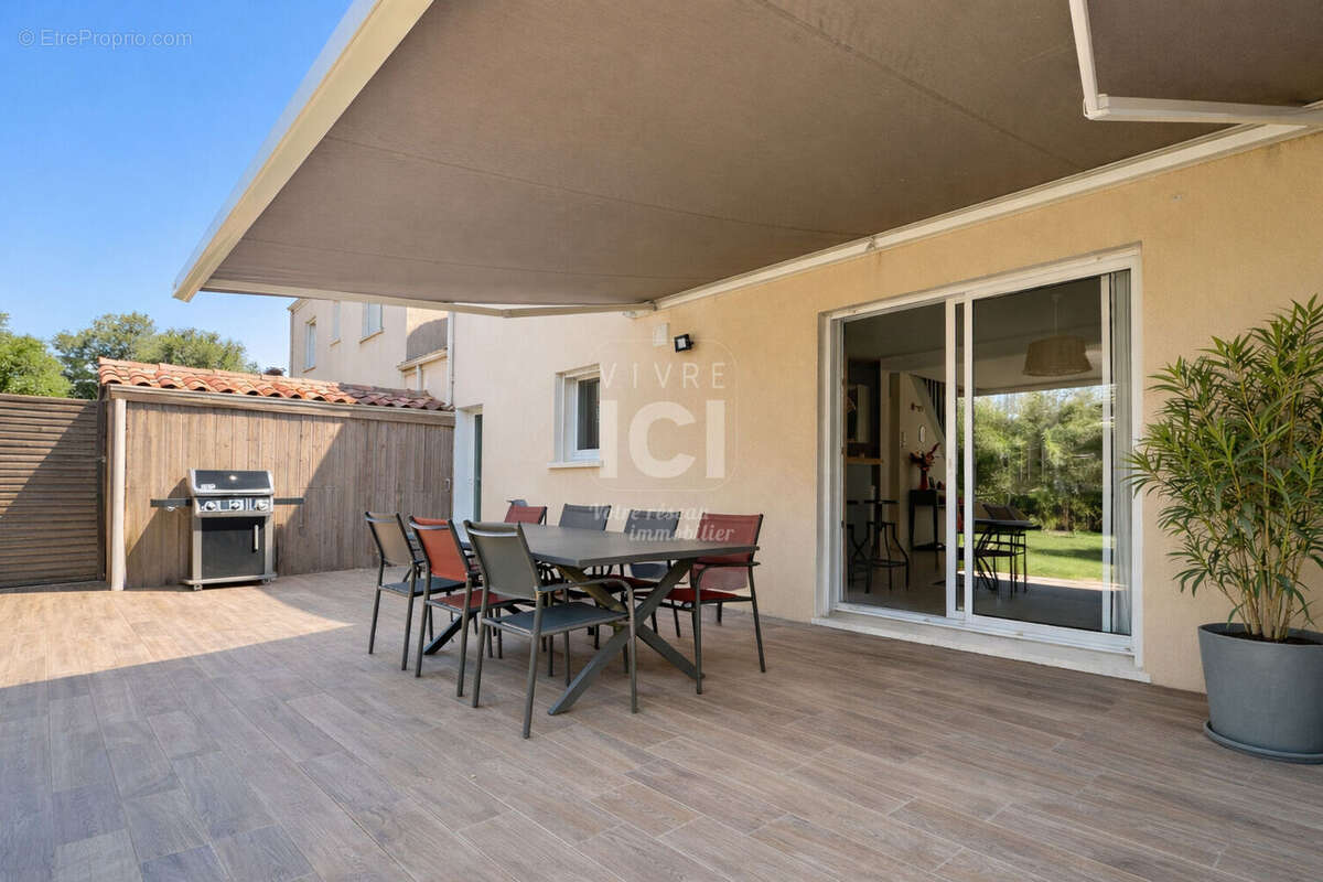 Maison à LES SORINIERES