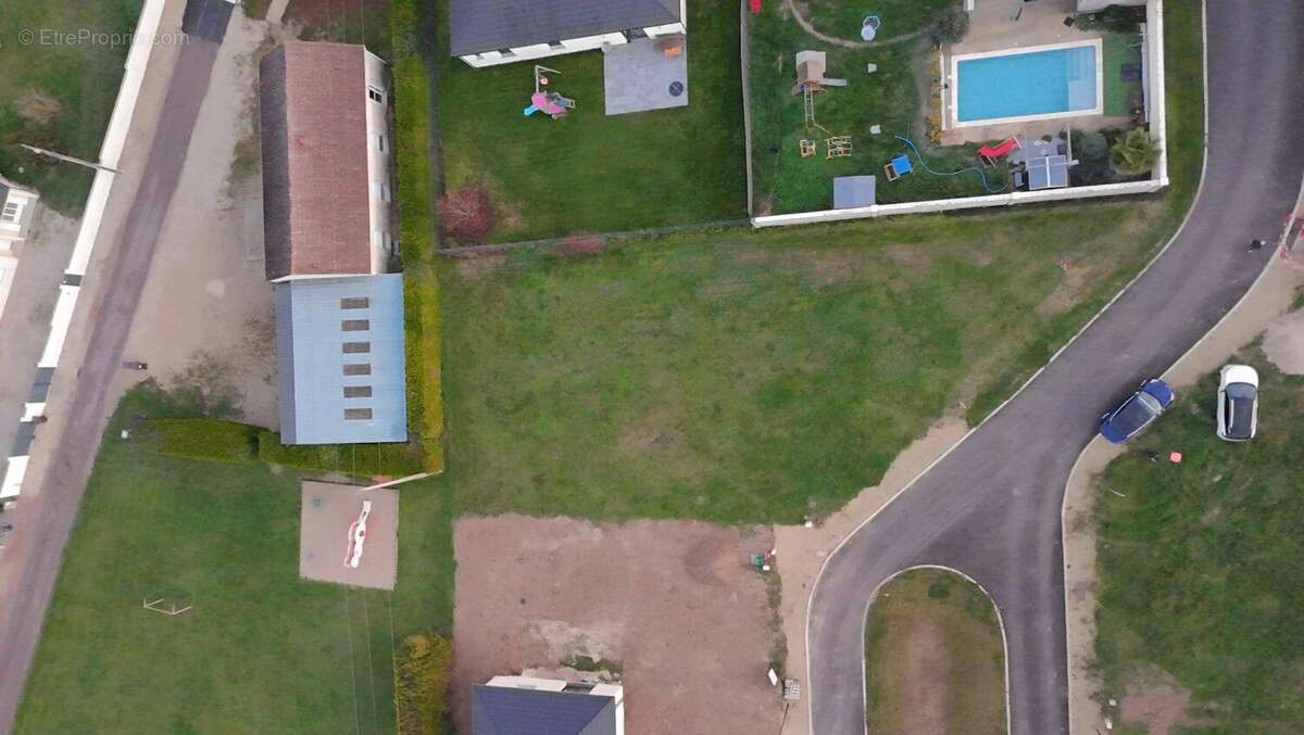 Terrain à AUBETERRE