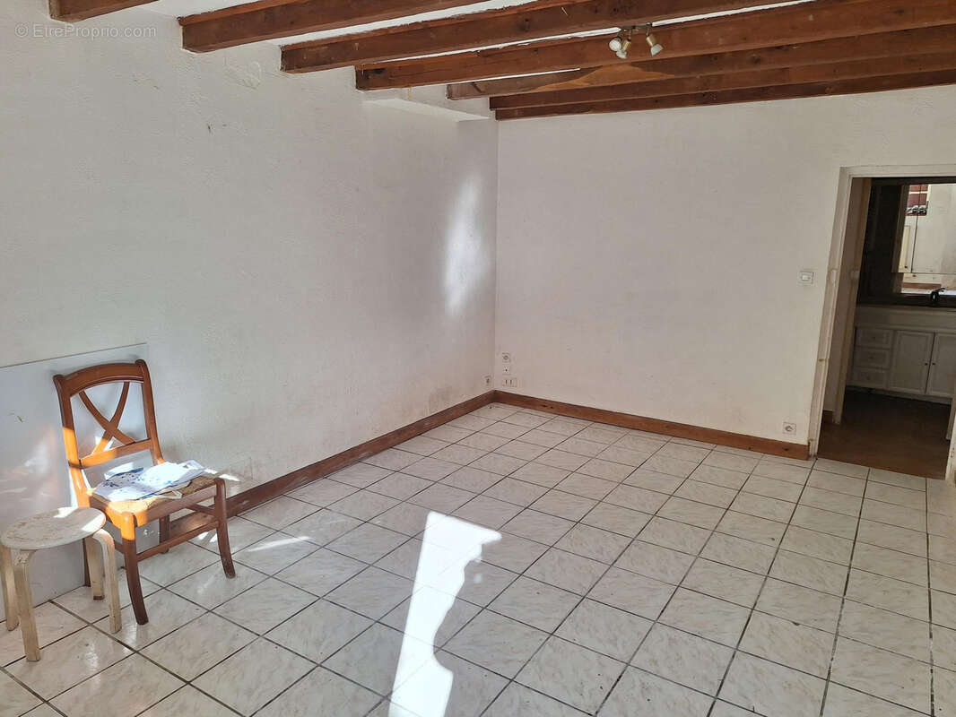 Maison à SAINT-MEARD-DE-DRONE