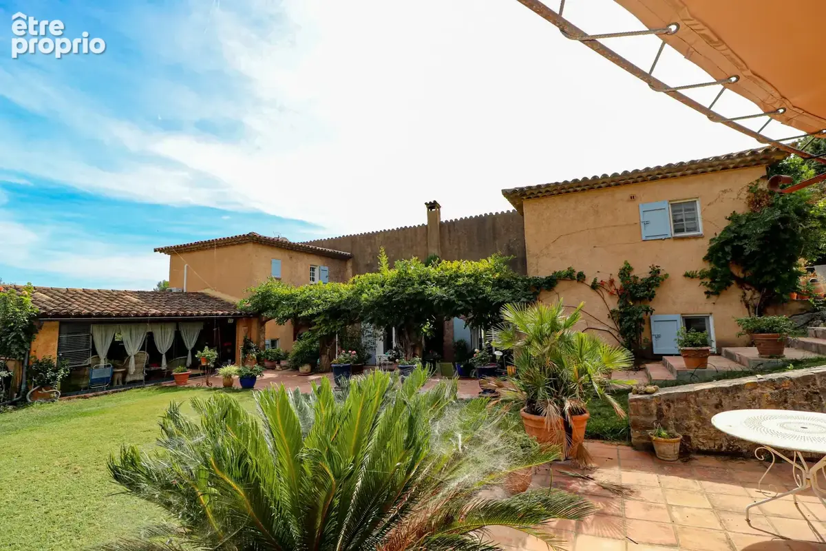 Exclusivite ancien moulin de caractere de 250m2 sur terrain de 2447m2 avec piscine et dependances - photo 44