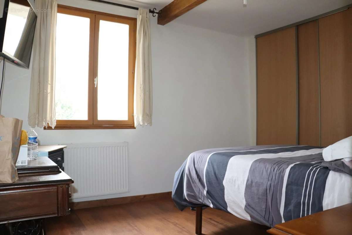 Maison à COULOMMIERS