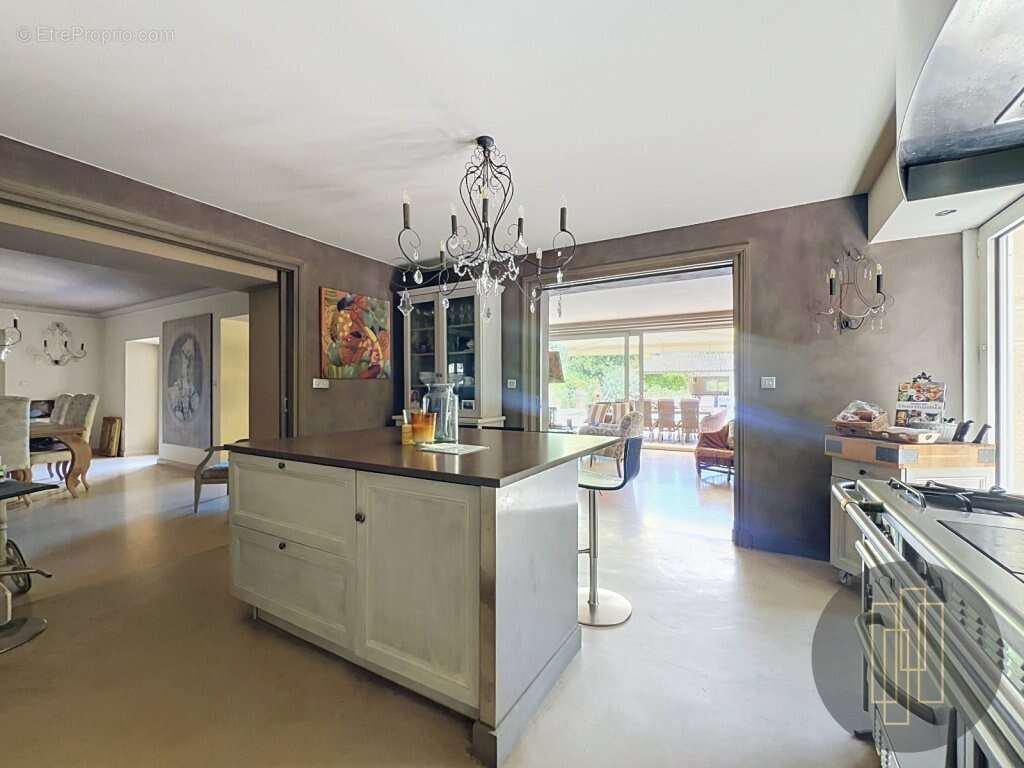 Exclusivite - morance demeure 400m² sur un parc de 4453m² - - photo 8
