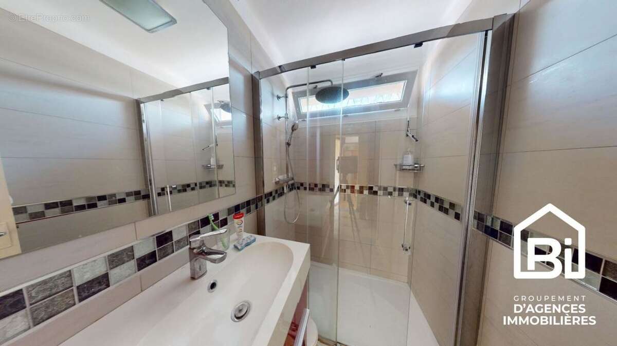 Appartement à VERSON