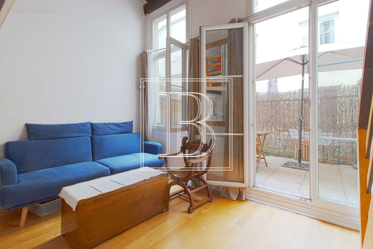 Appartement à PARIS-4E