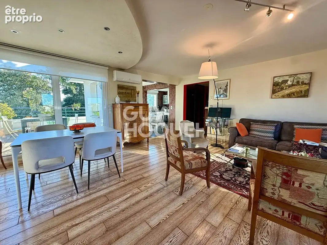 Appartement rare en dernier étage avec toit-terrasse - photo 2
