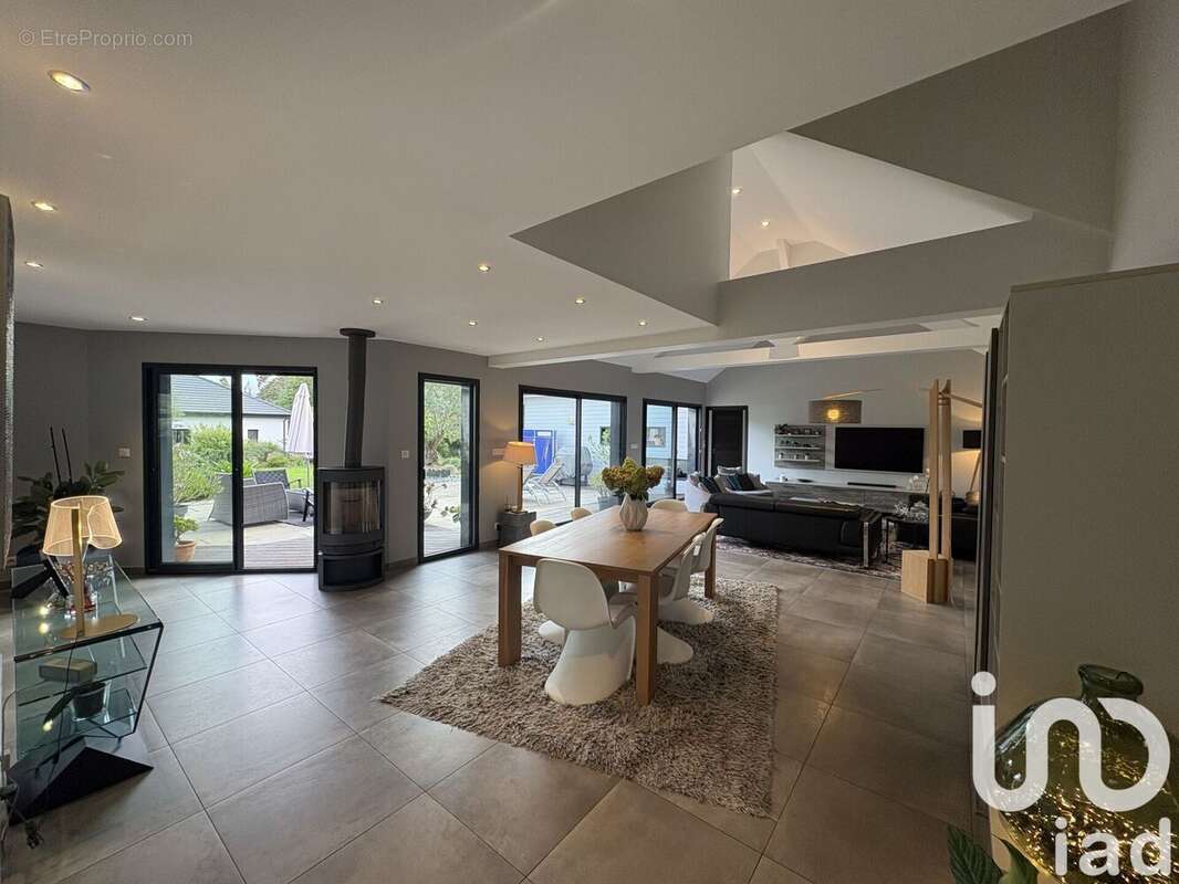 Photo 2 - Maison à SAINT-MARTIN-DU-MANOIR