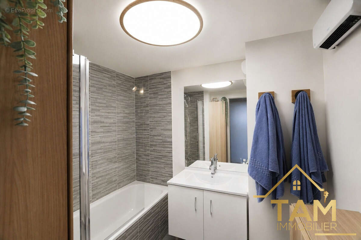 Appartement 63 m² à Saint-Cyr-L'ecole  - photo 7