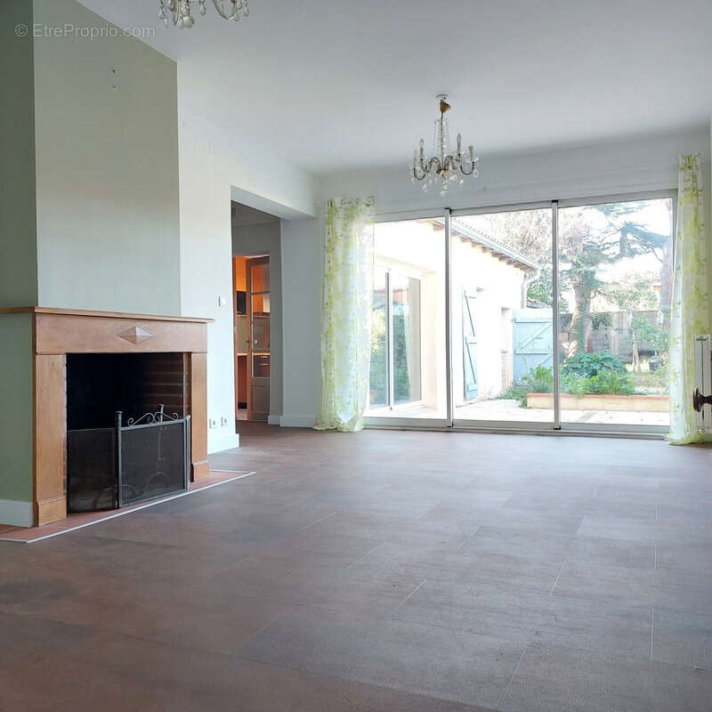 Maison à vendre 9 pièces MONTAUBAN (82) avec jardin et dépendance - photo 18